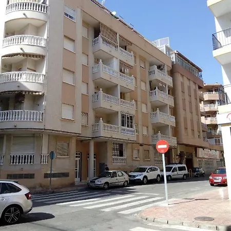 Apartamento Only 250m From The Locos Torrevieja